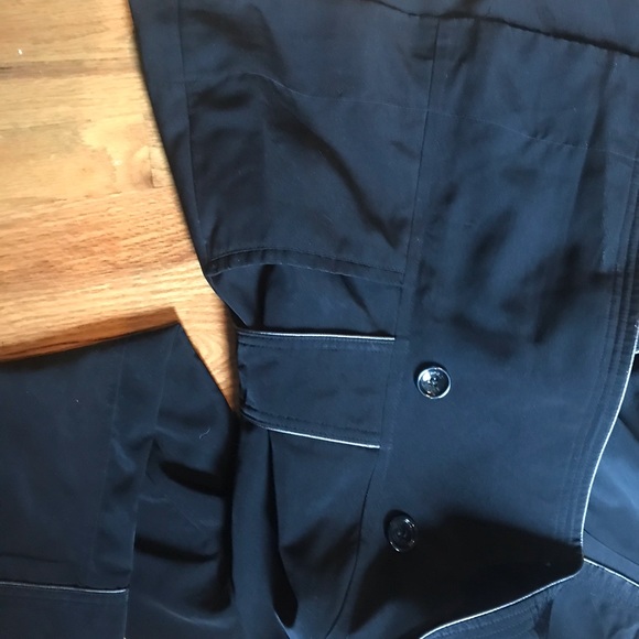 Esprit trench coat - Picture 7 of 8